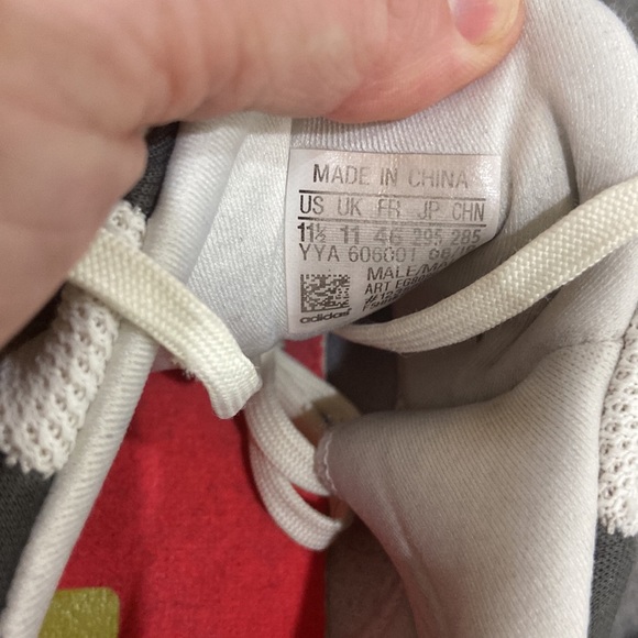 Adidas men’s Ultraboost All Terrain running shoe size 11.5 - Picture 5 of 7